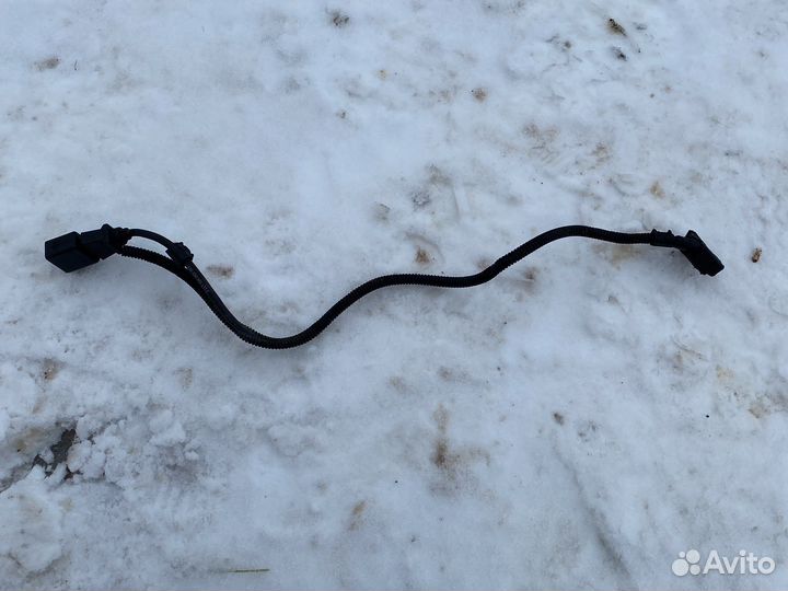 Датчик положения коленвала VAG 030906433C