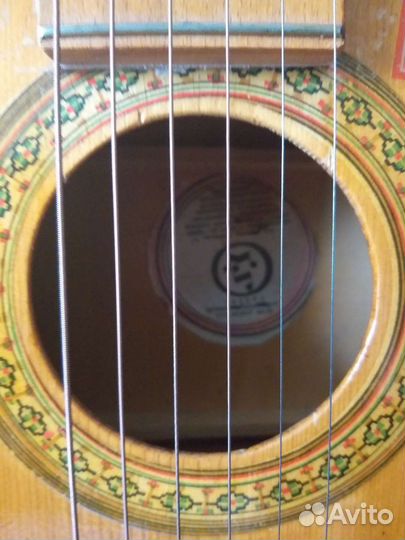 Классическая гитара бу
