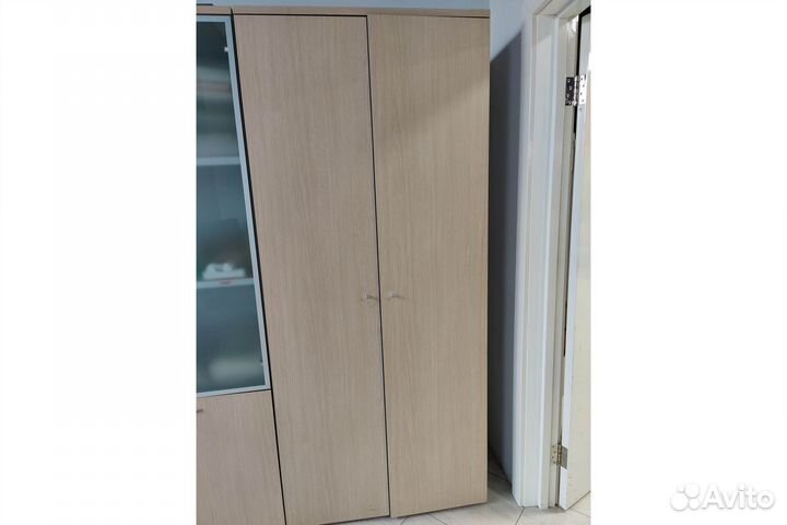 Шкаф для документов с алюм. стеклянными дверями Flash FLS332