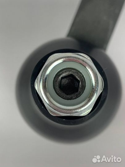 Наконечник рулевой тяги передний правый lynxauto