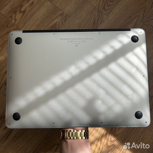 Macbook air 13 mid 2011