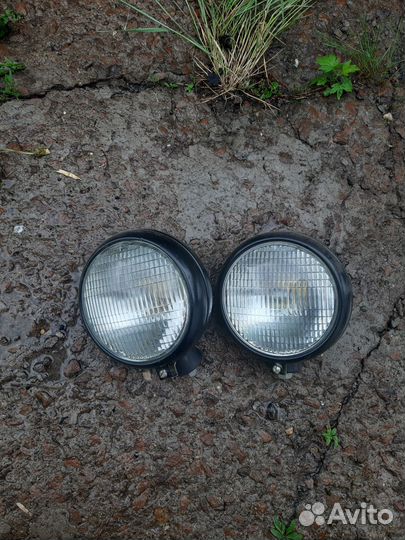 Фароискатель УАЗ 2 штуки