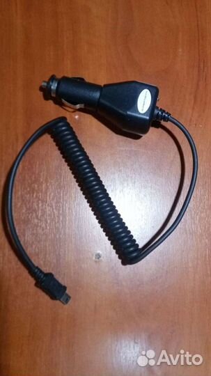 Автомобильная зарядка