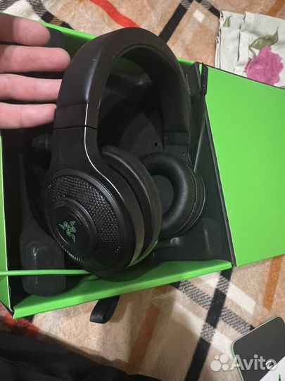 Наушники Razer kraken Essential