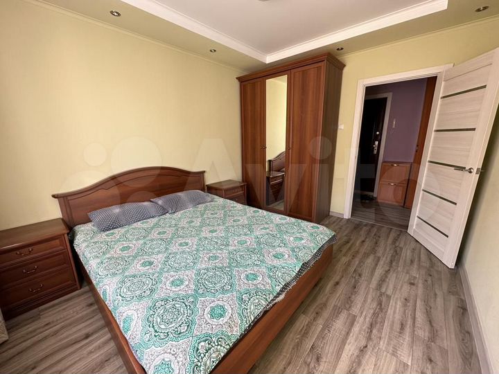 2-к. квартира, 65 м², 5/9 эт.