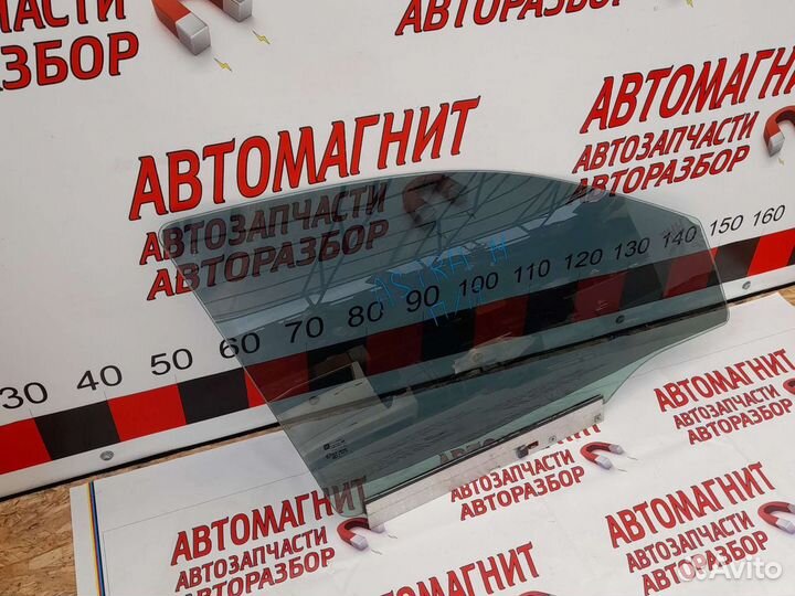 Стекло переднее правое Опель Астра Аш Н