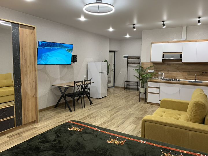 Квартира-студия, 40 м², 2/2 эт.