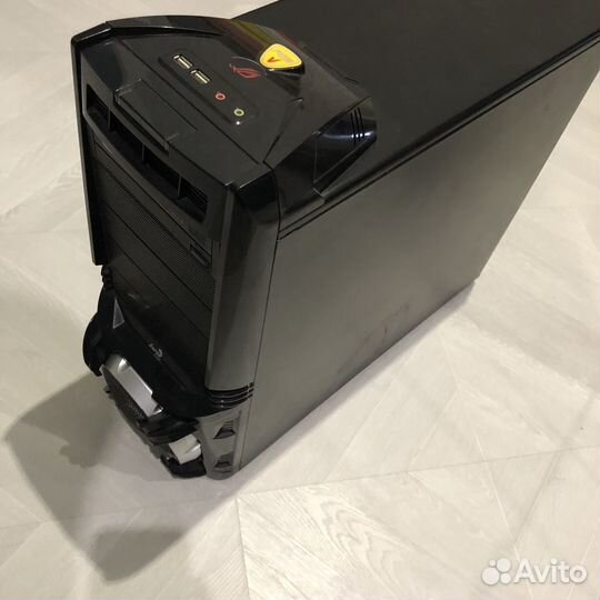 Корпус для компьютера ATX