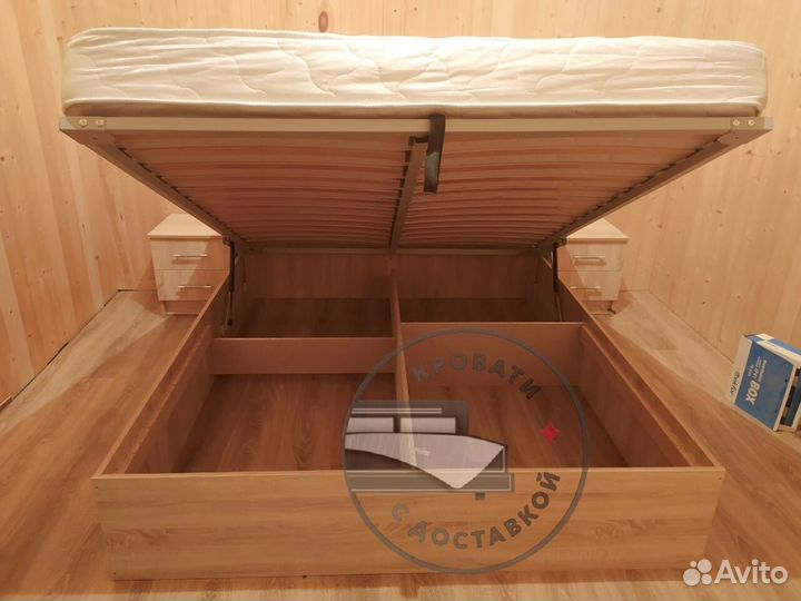 Кровать двухспальная с подъемным механизмом