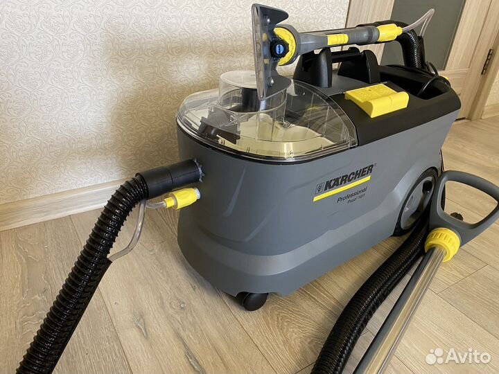 Пылесос для химчистки в aрeндy Karcher Puzzi 10/1