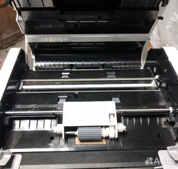 Принтер мфу kyocera Ecosys M2540DN