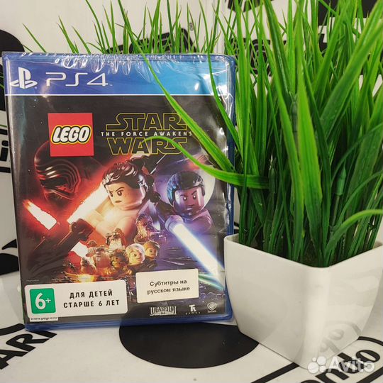 Lego Star Wars Force Awakens (PS4) NEW
