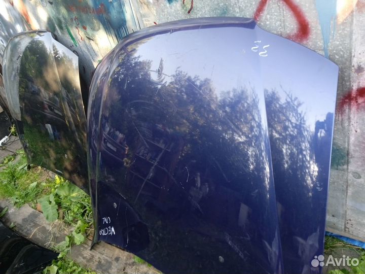 Капот вектра Б