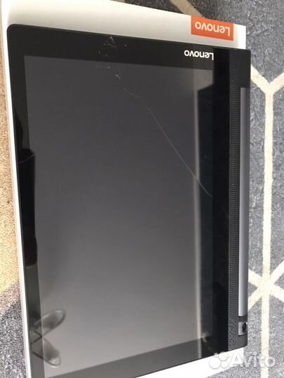 Планшет Lenovo yoga Tab 3 10.1