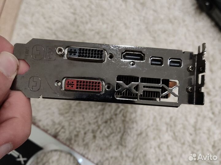 Видеокарта xfx R7800