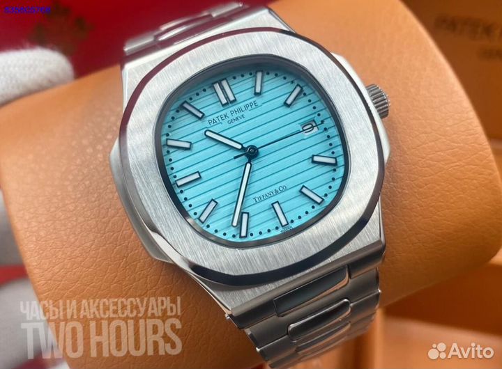 Часы Patek Philippe Nautilus Tiffany