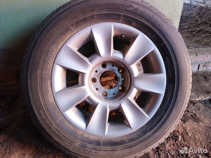 Yokohama 104ZR 225/60 R15