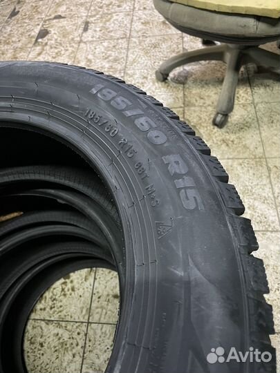 Pirelli Formula Ice 185/60 R15