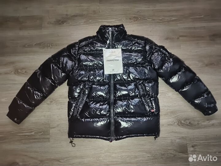 Пуховик moncler