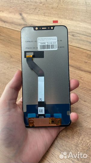 Дисплей на Pocofhone poco F1