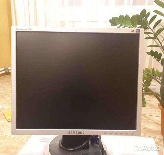 Монитор Samsung syncmaster 740bf