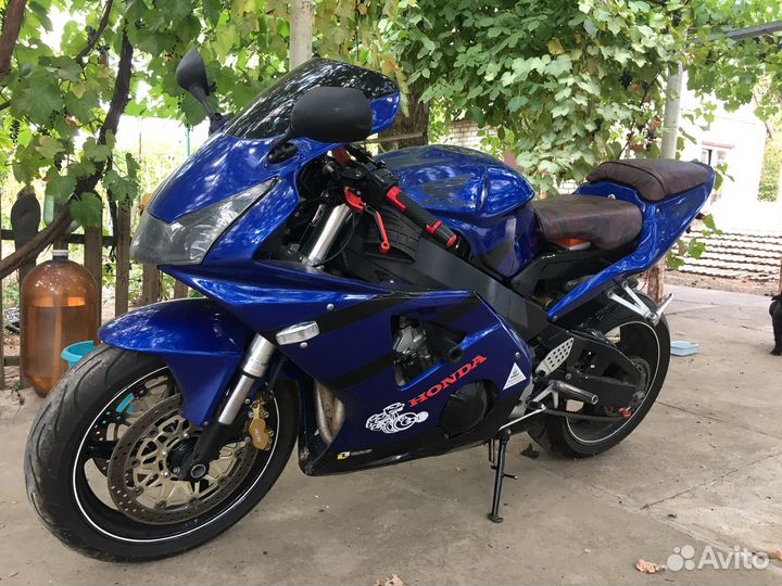 Honda cbr 954 rr