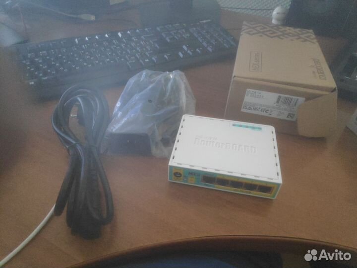 Mikrotik hex poe lite RB750UPr2