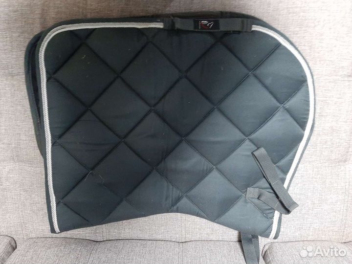 Амуниция для лошади