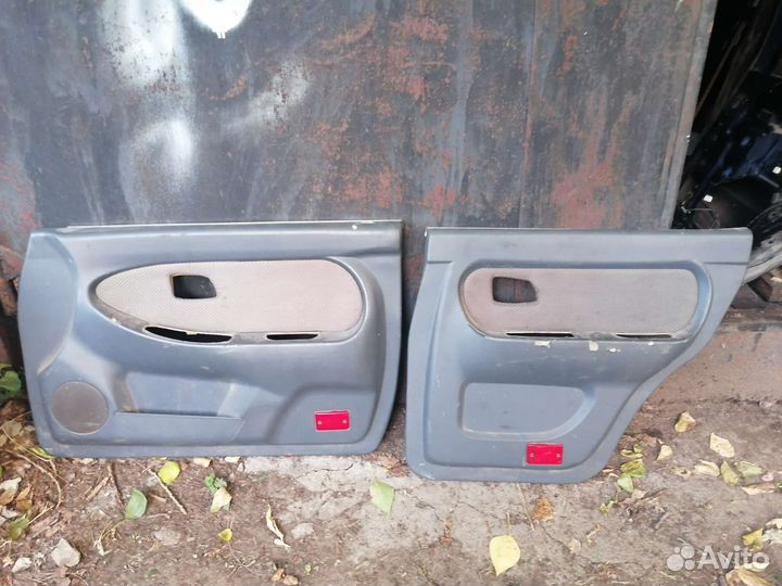 Обшивка дверей салона