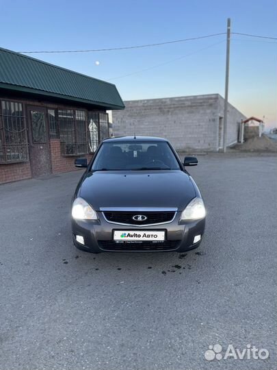 LADA Priora 1.6 МТ, 2017, битый, 170 000 км