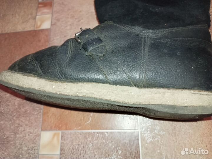 Продам унты