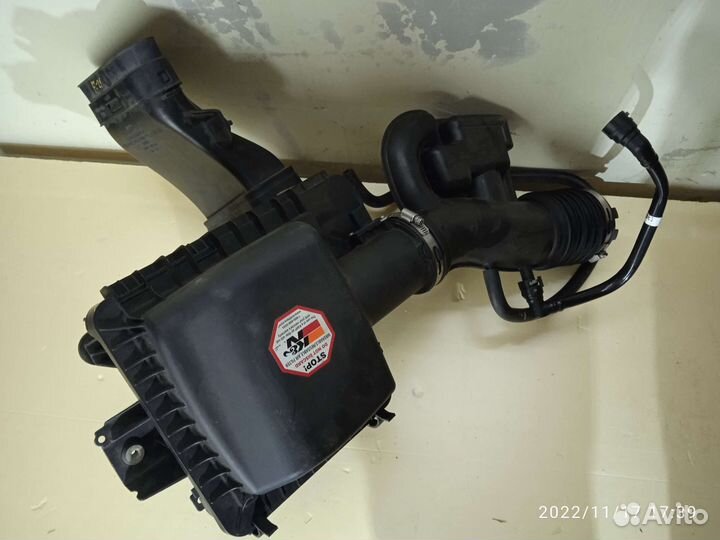 Корпус воздушного фильтра Ford Mustang 5