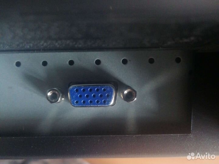 Монитор LG flatron w1942s