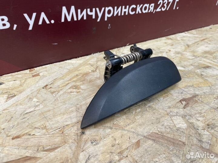 Ручка двери внешняя левая Renault Logan