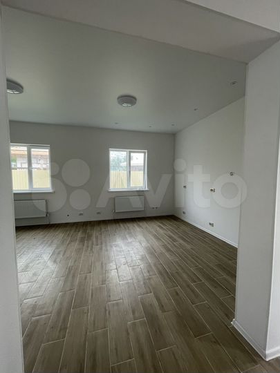 Дом 150 м² на участке 5 сот.