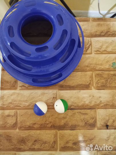 Игрушка для кошек, пирамидка