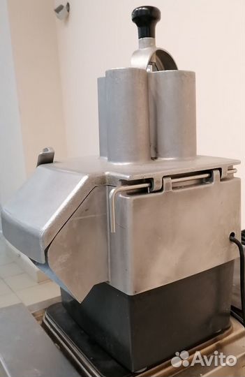 Овощерезка Robot Coupe CL50