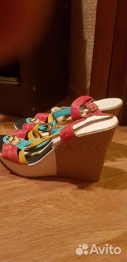 Туфли женские