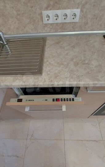 2-к. квартира, 80 м², 9/18 эт.