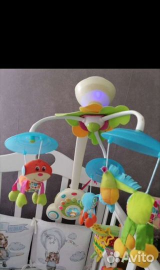 Мобиль на детскую кроватку