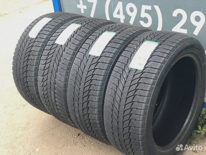 Triangle PL01 275/45 R21