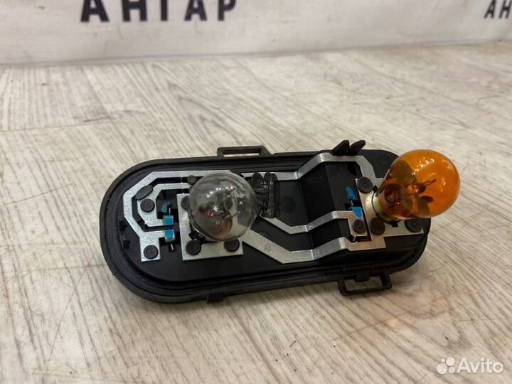 Плата фонаря правая Nissan Qashqai J10 HR16DE 2009