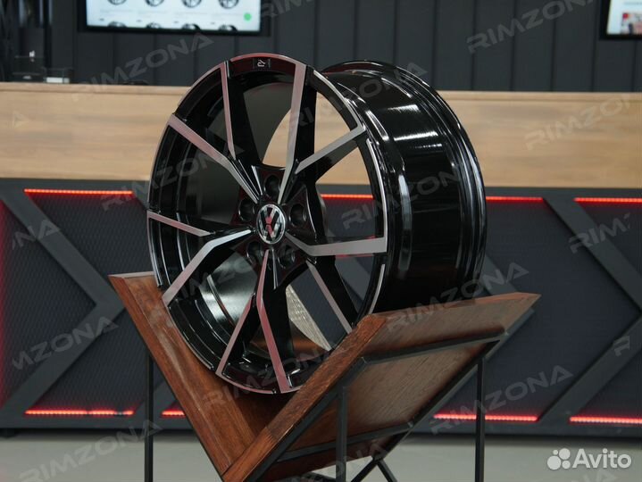 Литые диски R-line R18 для Volkswagen. Рассрочка