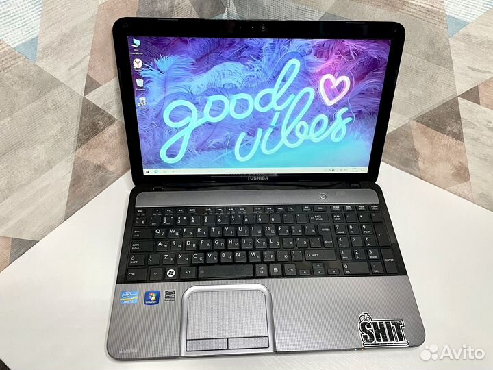Ноутбук Toshiba Satellite /Core i3/8Гб озу