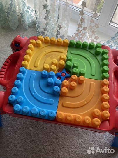 Стол и мешок Mega blocks