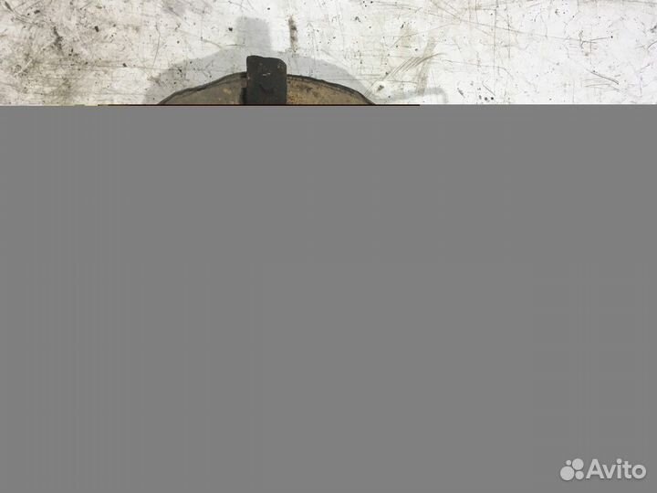 Кулак поворотный левый в сборе со ступицей