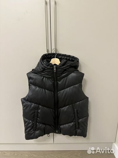 Кожаный жилет женский Zara черный XS