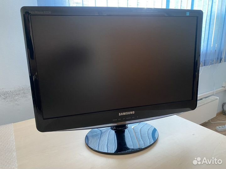 Монитор Samsung 22*