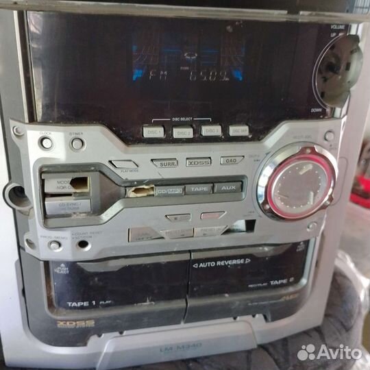 Музыкальный центр LG