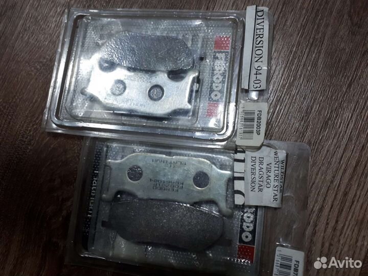 Реле регулятор,колодки пер. ямаха оригинал